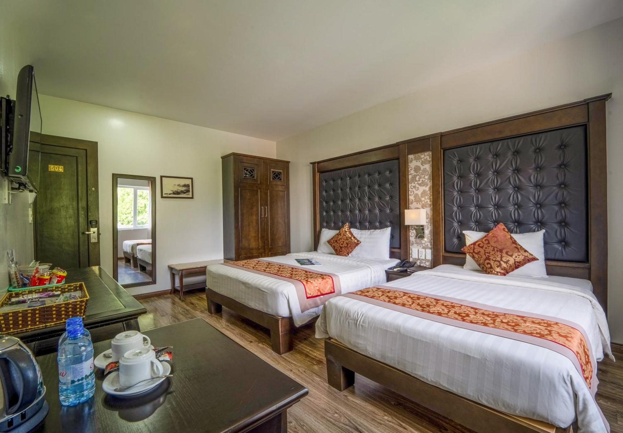 Ha Long Park Hotel Bagian luar foto