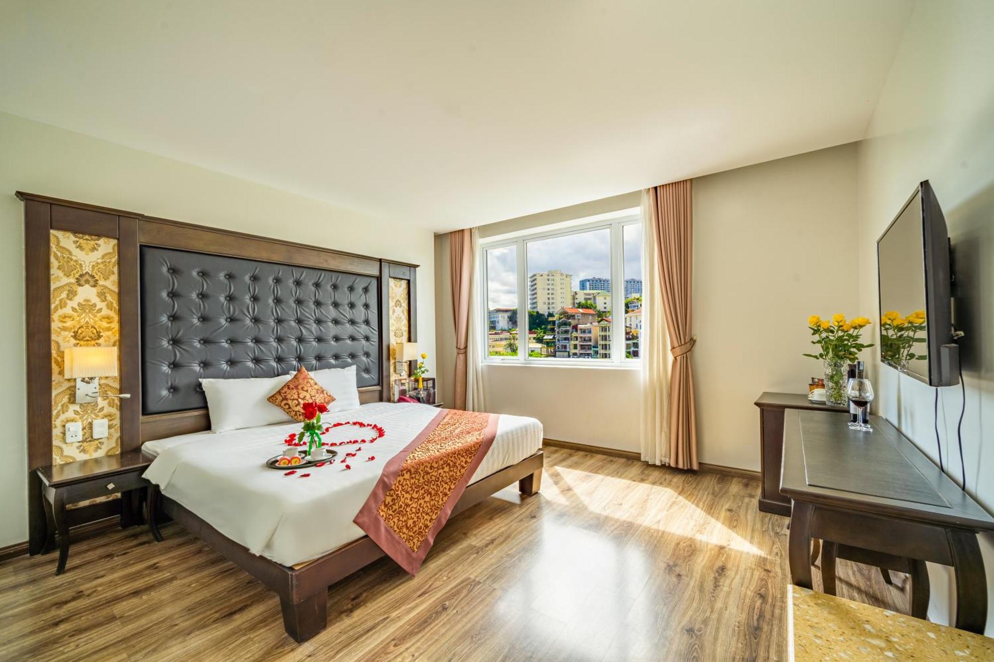 Ha Long Park Hotel Bagian luar foto