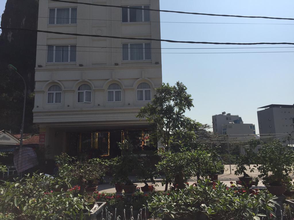 Ha Long Park Hotel Bagian luar foto