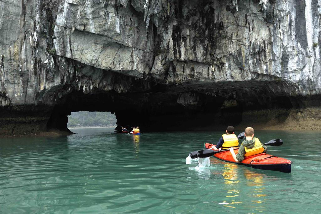 Ha Long Park Hotel Bagian luar foto