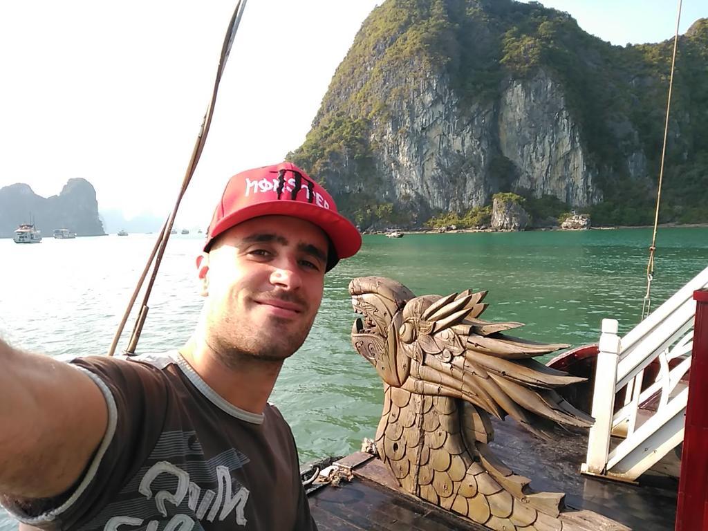 Ha Long Park Hotel Bagian luar foto